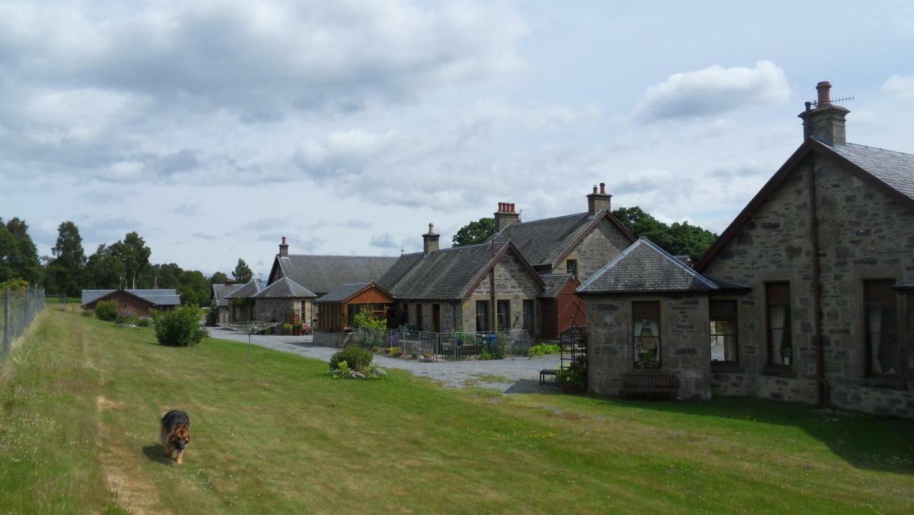 Meadowside Cottages Balavil Luaran gambar